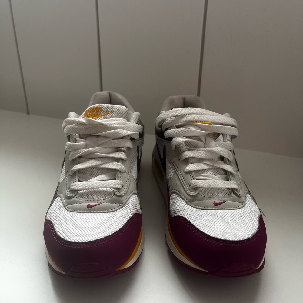 Colorful air max’s